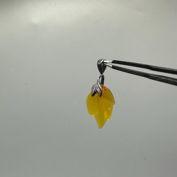 Sterling Silver Leaf Pendant 925 Amber Yellow Color Glass Crystal Faceted Fall - Picture 5 of 10